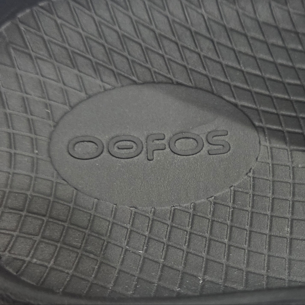 OOFOS OOCLOOG RECOVERY CLOG SIZE: MEN 8 WOMEN 10 BLACK - Picture 11 of 15